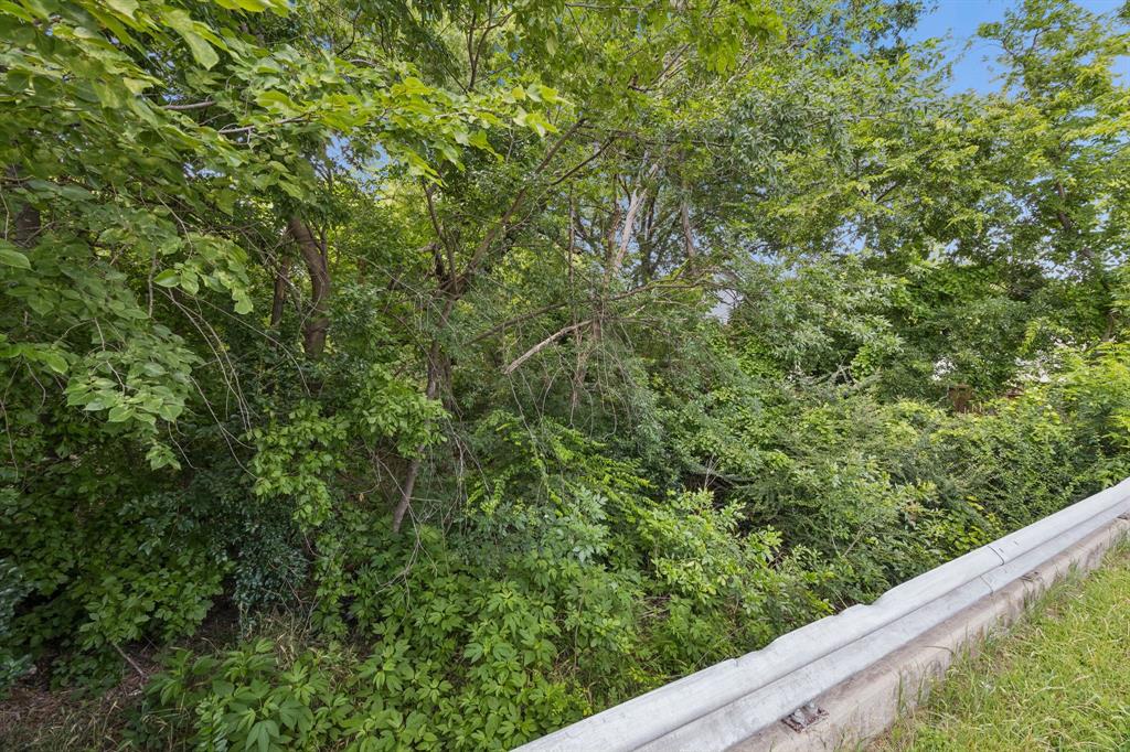 Oak Cliff Gardens - Land