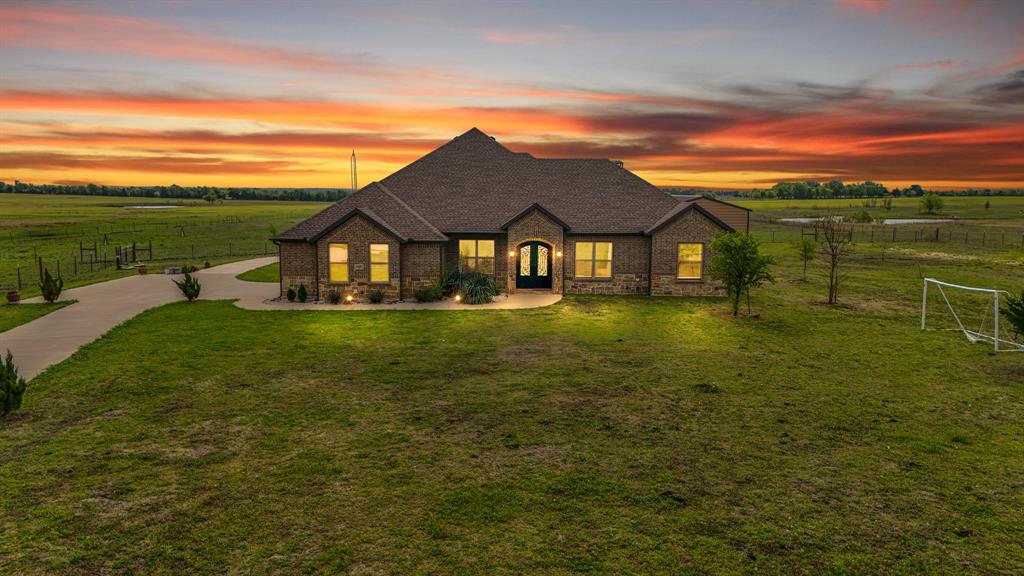 Welcome to true Texas living with room to dream big on 10+ acres just outside the city limits! This spacious 4-bedroom, 3-bathroom home in Rockwall features an open layout designed for comfortable living and room to grow. With no known restrictions, the possibilities are endless, add a pool, build a mother-in-law suite, or bring your farm animals and create the lifestyle you’ve been dreaming of. This custom-built home is thoughtfully designed with details you’ll appreciate, while the expansive acreage gives you the freedom to make it uniquely yours and expand your vision. Enjoy the charm of country-style living with the convenience of the city and lake just minutes away. Bring your ideas and make them a reality! Schedule your showing today!!