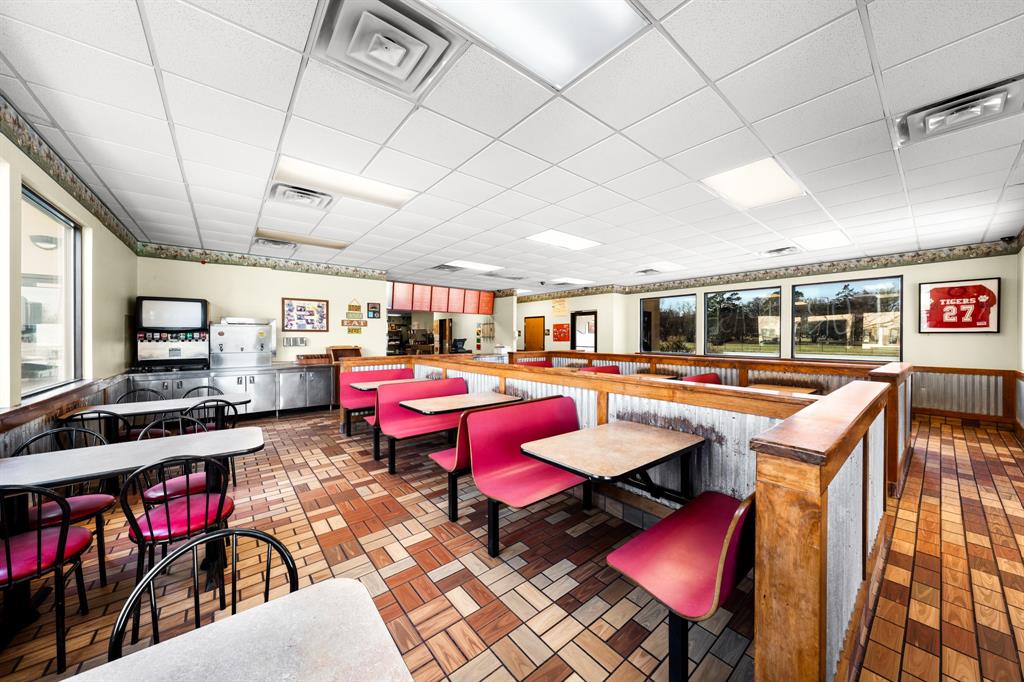 Warren - Commercial Sale