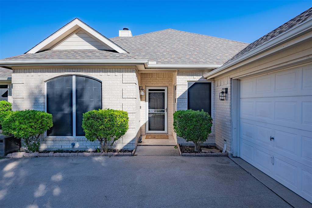 Meadows At Longbranch - Residential