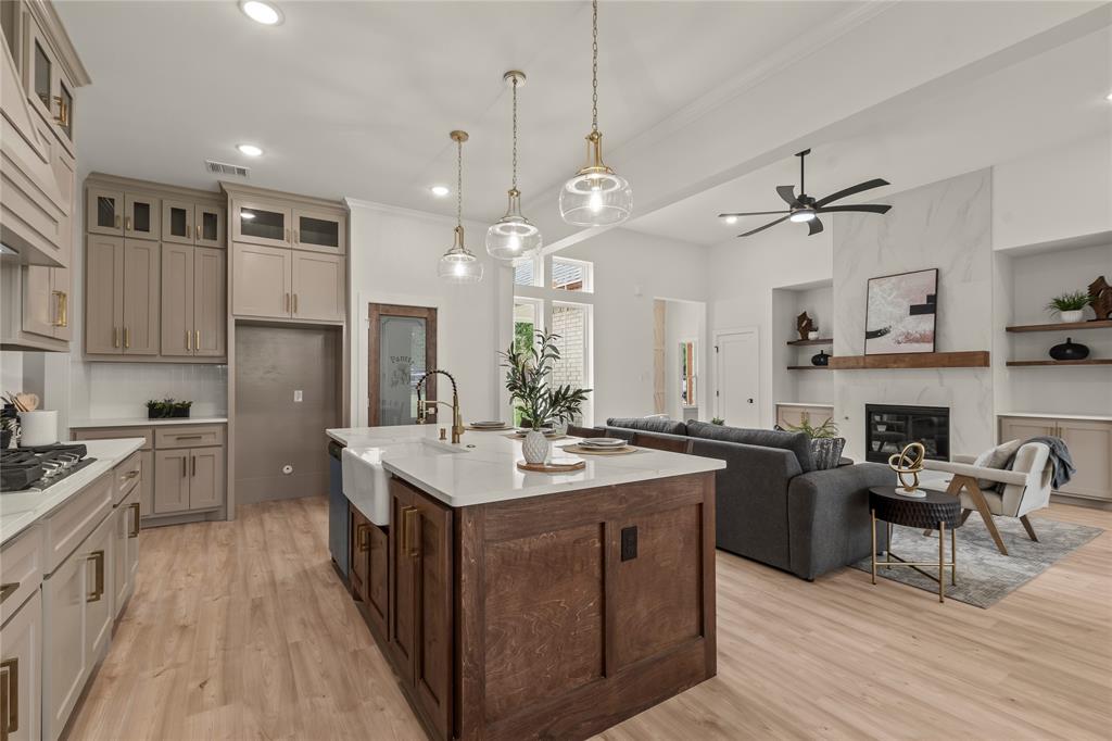 Enchanted Oaks - Residential