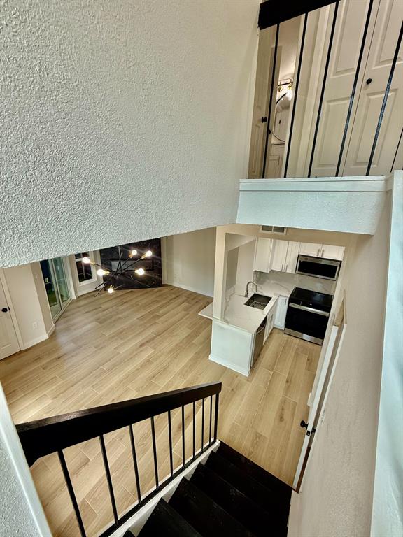 Ashton Square Condo - Residential