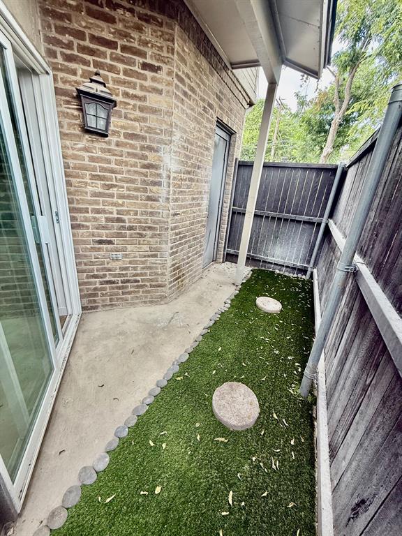 Ashton Square Condo - Residential