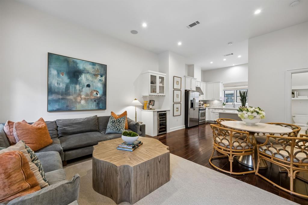 Vine Condominiums - Residential