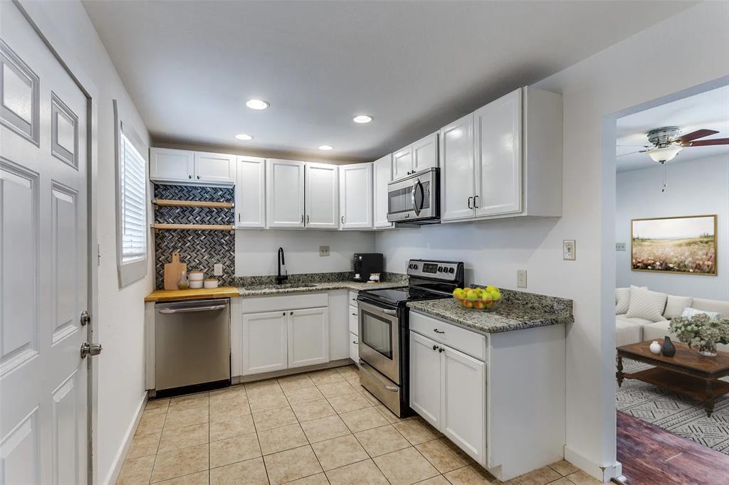 Windsor Place Add - Residential