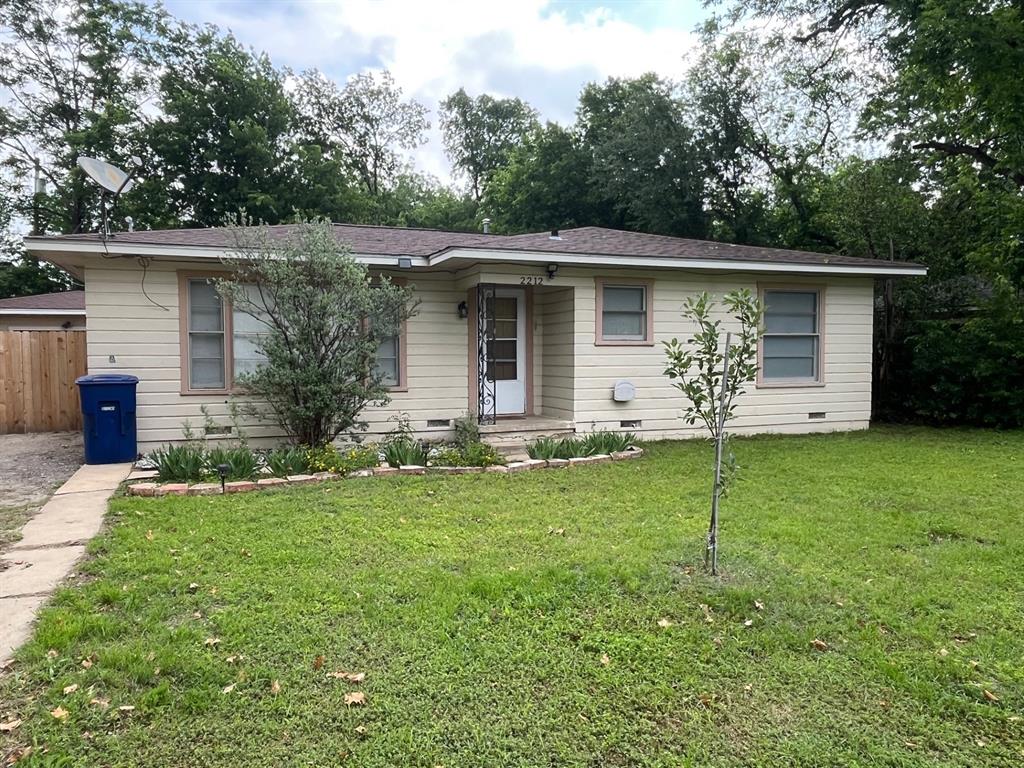 Great 3 bedroom, 2 bath home located on one of the quietest streets in Brownwood, Tx.  Just 2 blocks from the high school and located on a beautiful, tree covered lane, 2212 Berkley is just what you have been looking for.  This home, although a bit older has some great updates that make it a value in price along with a natural, homey character that invites you in to stay.  The home is nicely arranged with a large living room with fresh and original hardwood floors that you don't see much anymore.  The tiled backsplash kitchen is laid out well, has ample counter and cabinet space along with a great view out the sliding glass door to a backyard sanctuary with a covered back patio that stretches across the entire home.  This neat home is just the right size with very cool features that will make you say yes if you come take a look.