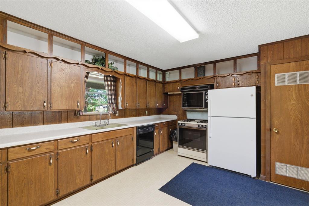 Mep & P Rr Co Surv #41 Abs # 1 - Residential