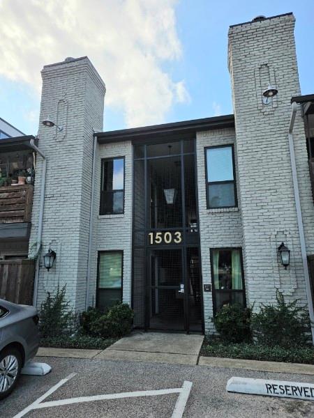 Munger Place Condos - Residential