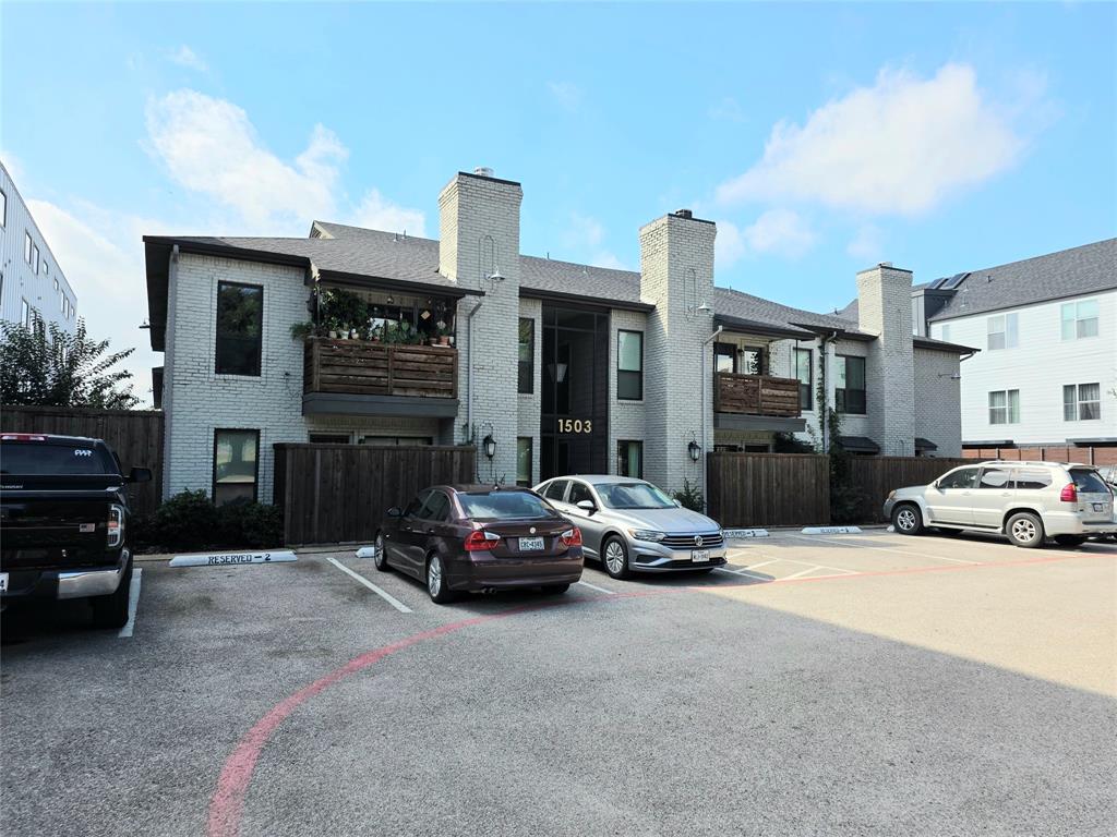 Munger Place Condos - Residential