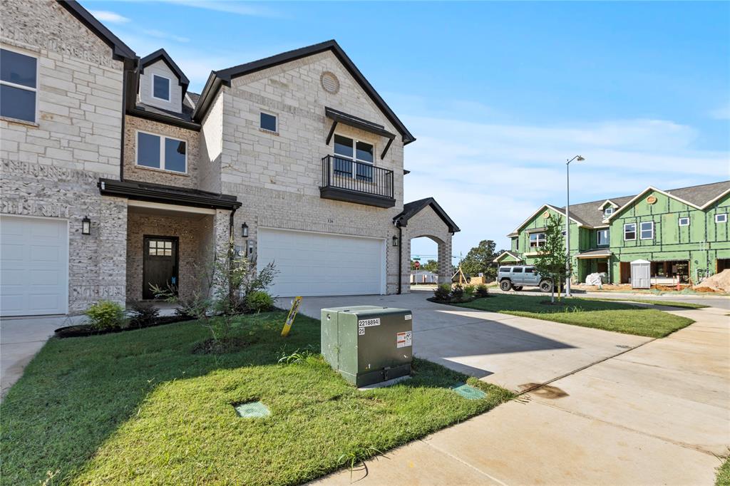 Gilbert Villas Add - Residential