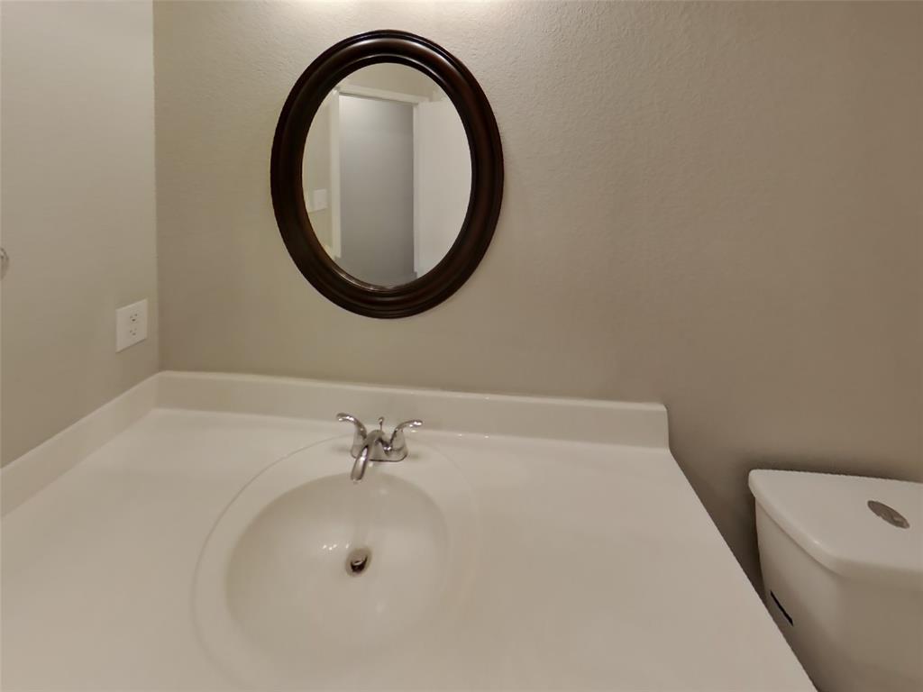 FORMAN WILLIAMSBURG SQUARE - Residential Lease