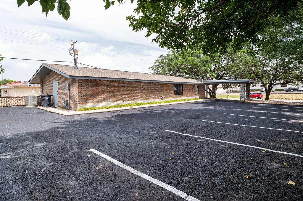 Ridgeway Plaza - Commercial Sale