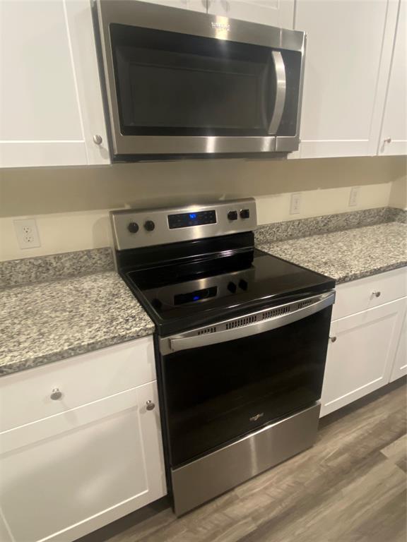 PECAN GROVE PHASE IV - Residential Lease