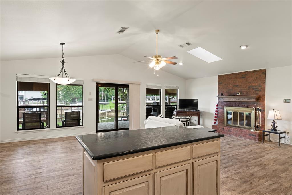 Villa Cove - Residential