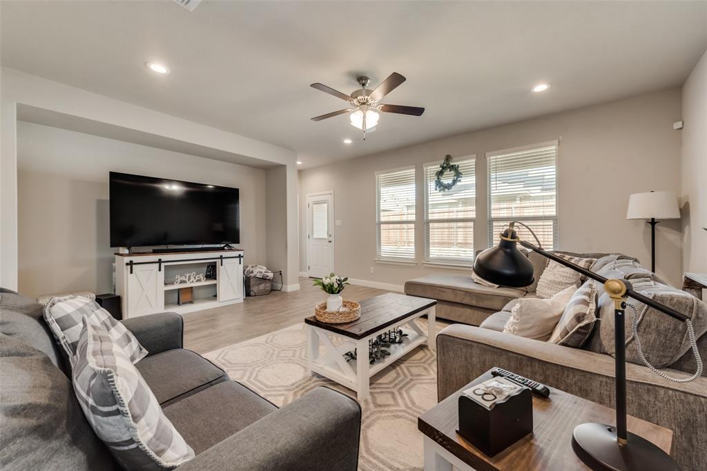 Trails Elizabeth Crk - Residential Lease