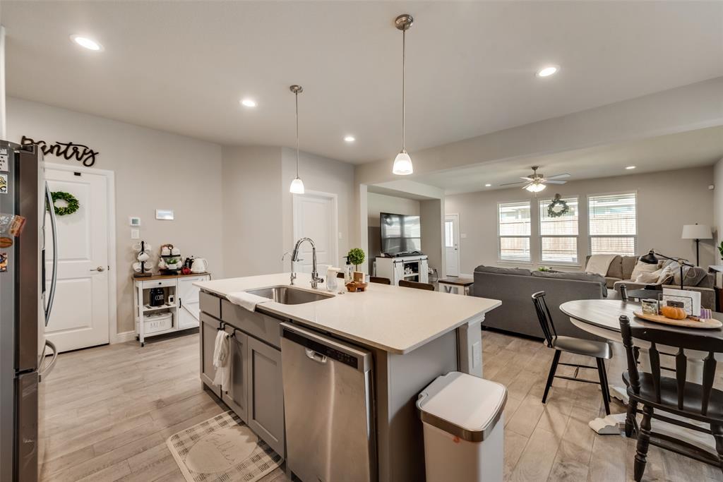 Trails Elizabeth Crk - Residential Lease