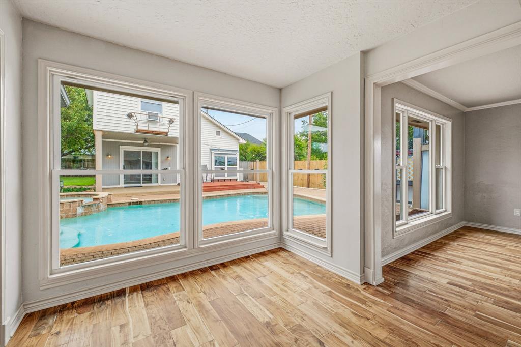 Decordova Bend Estate - Residential