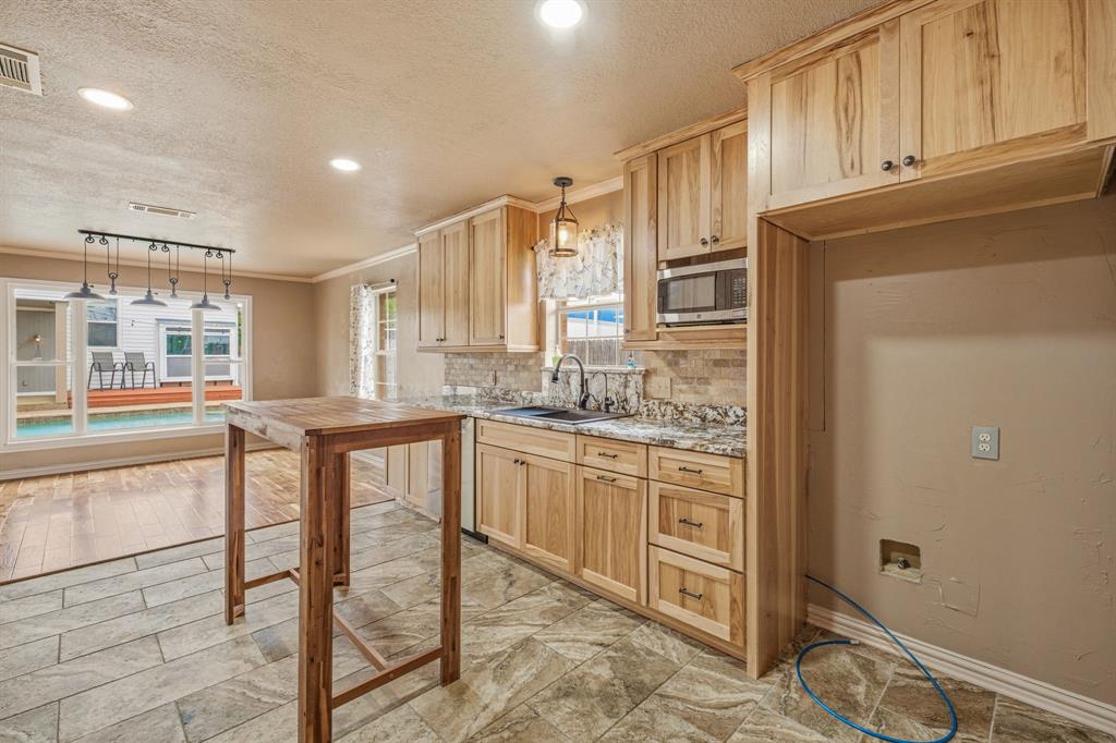 Decordova Bend Estate - Residential