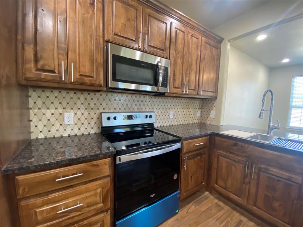Org. Cleburne - Residential Lease