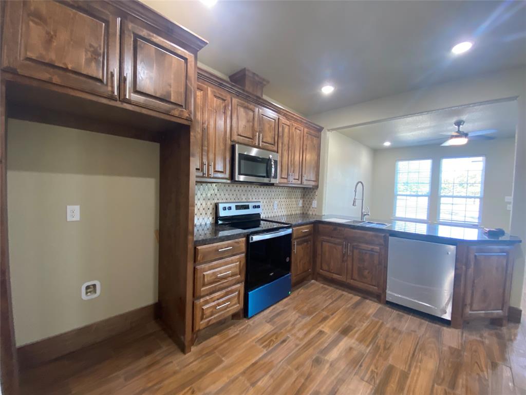 Org. Cleburne - Residential Lease