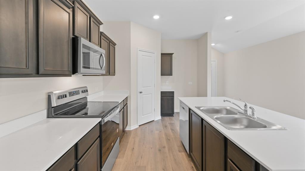 Blaire Lake - Residential