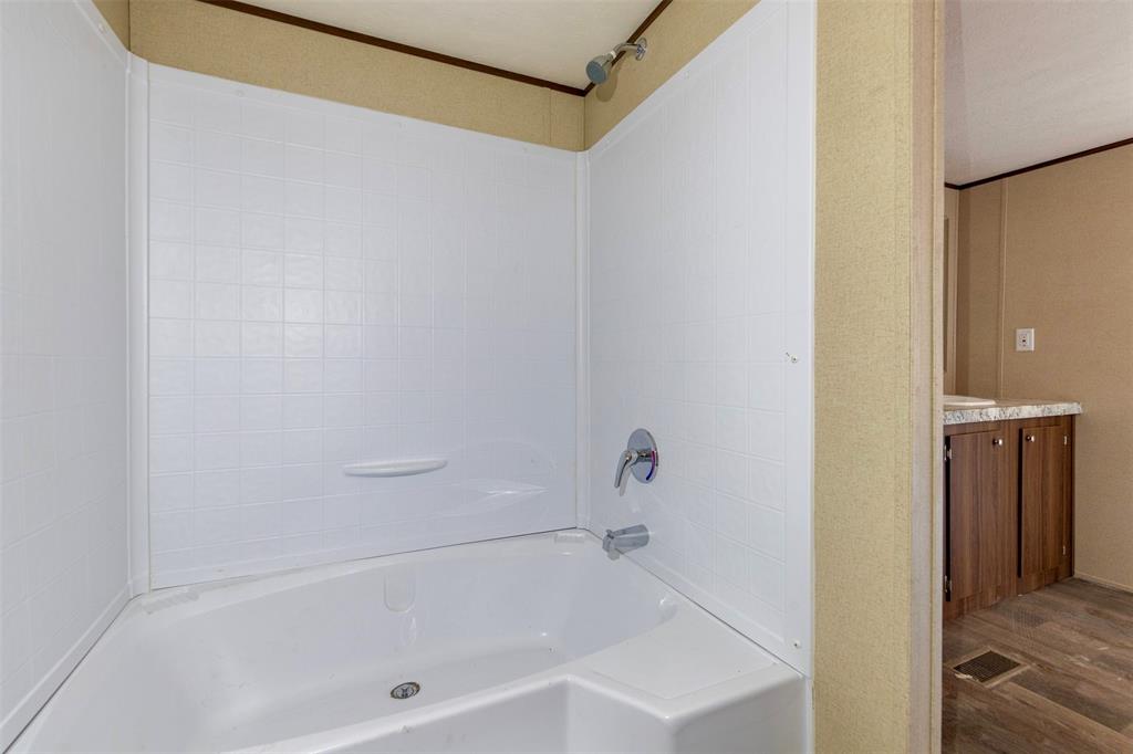 Oak Trail Shores Sec D - Residential
