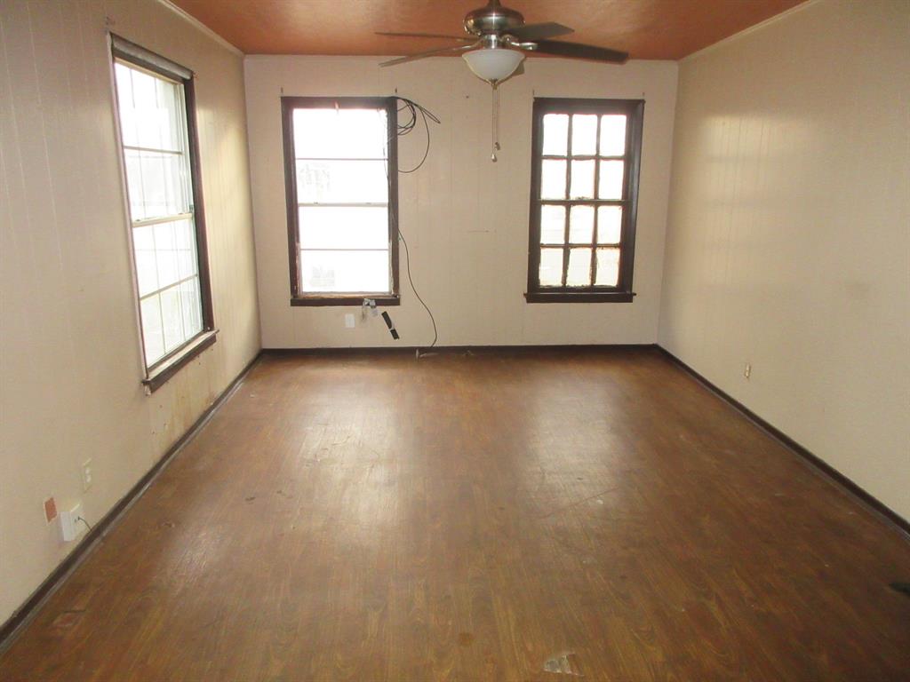 Sylvan Oaks Sub - Residential