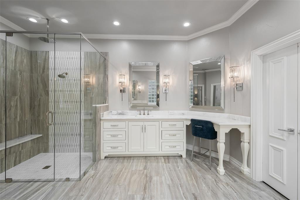 LAKES OF SOMERSET - Residential