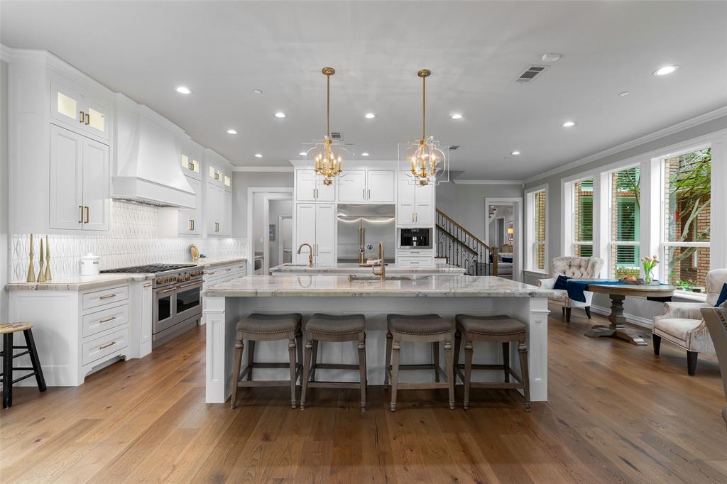 LAKES OF SOMERSET - Residential
