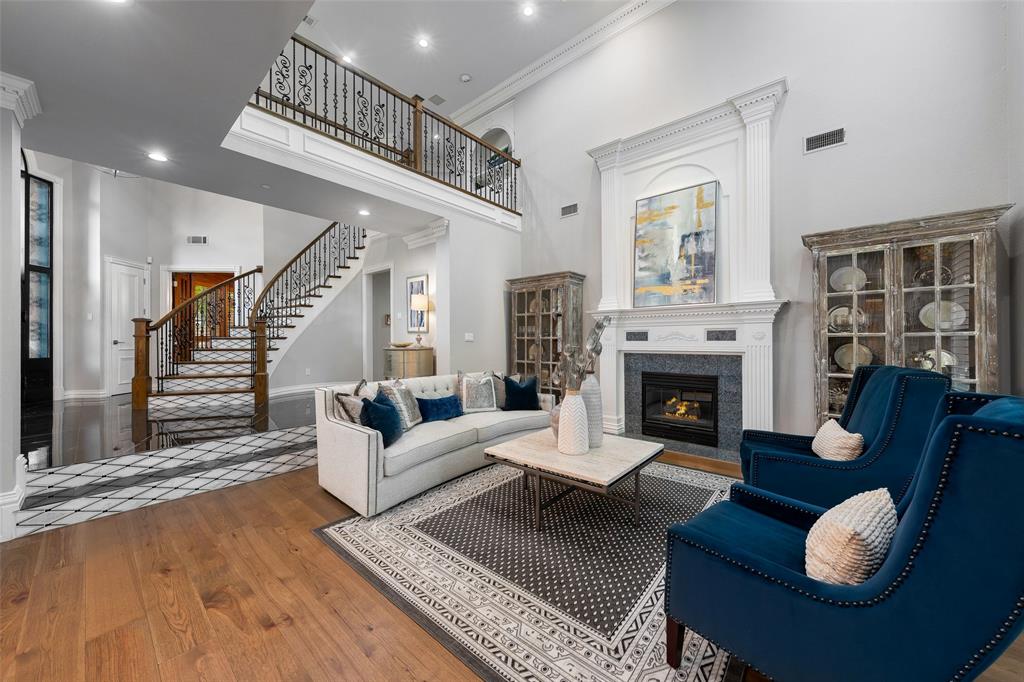 LAKES OF SOMERSET - Residential