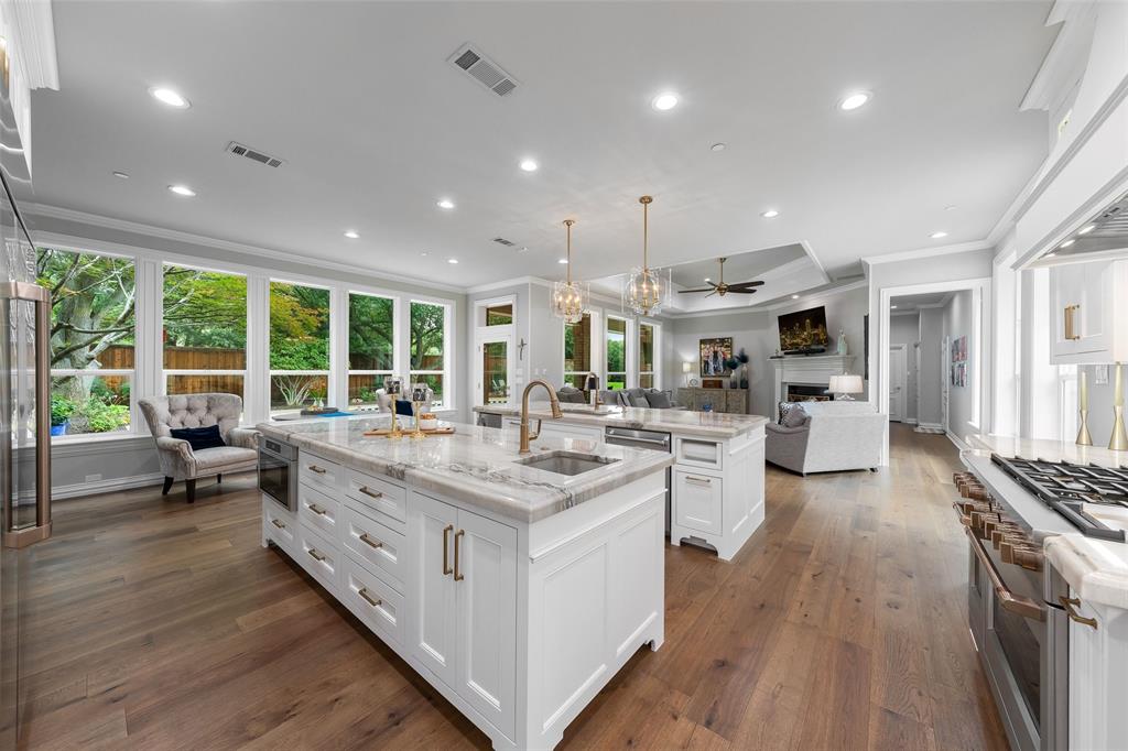 LAKES OF SOMERSET - Residential