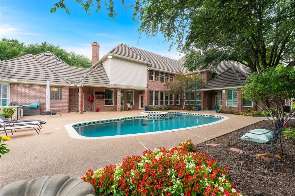 LAKES OF SOMERSET - Residential