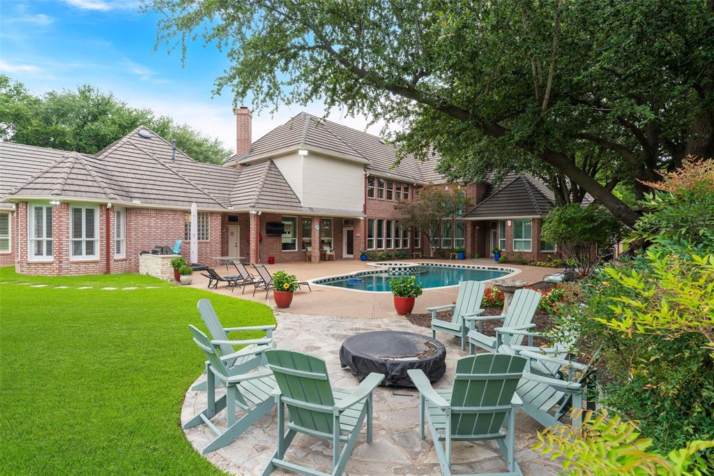 LAKES OF SOMERSET - Residential