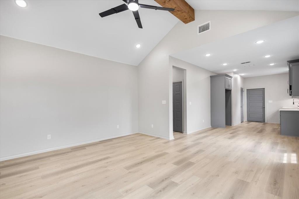 DREW HEIGHTS - Residential