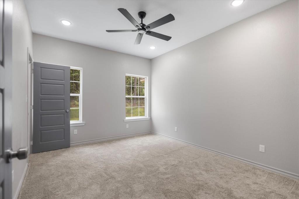 DREW HEIGHTS - Residential