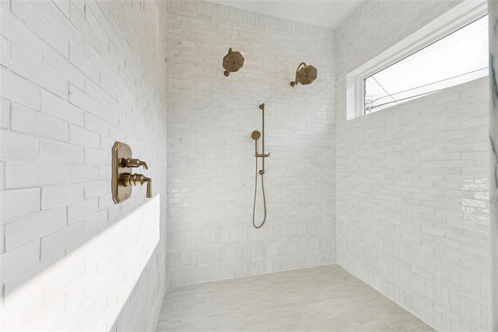 NORTH RIDGE ESTATES NO.3 - Residential
