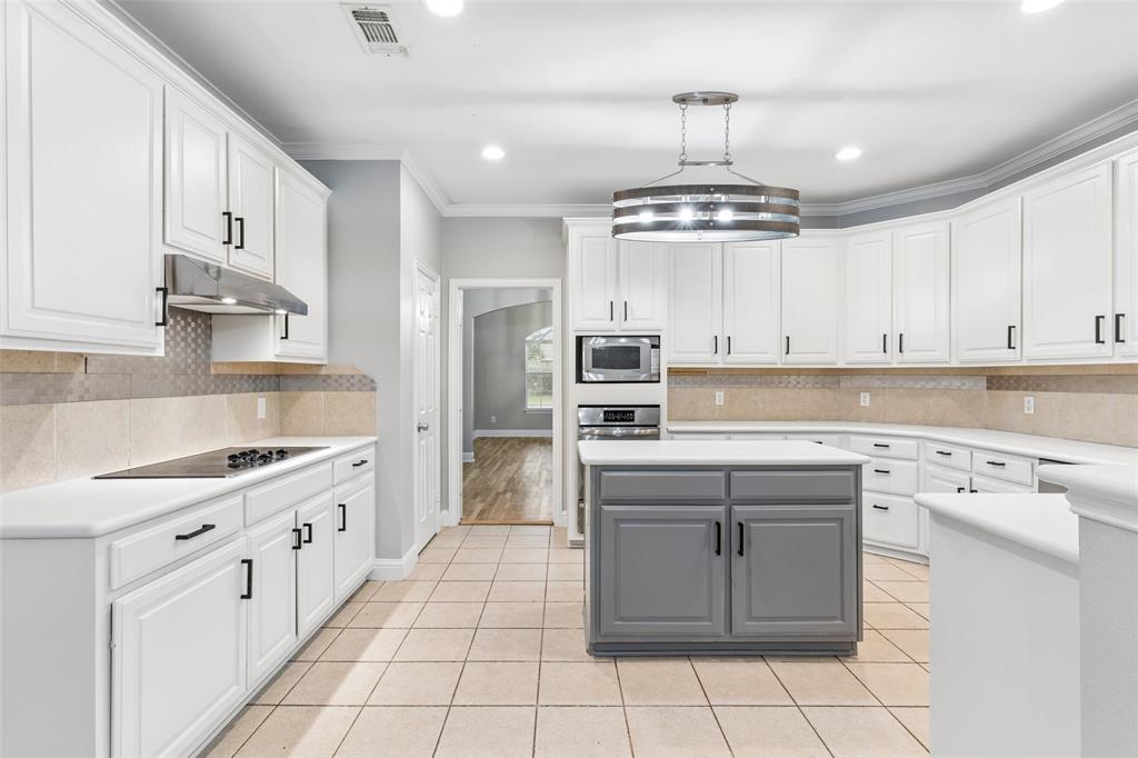 Woodbridge Ph 02c - Residential