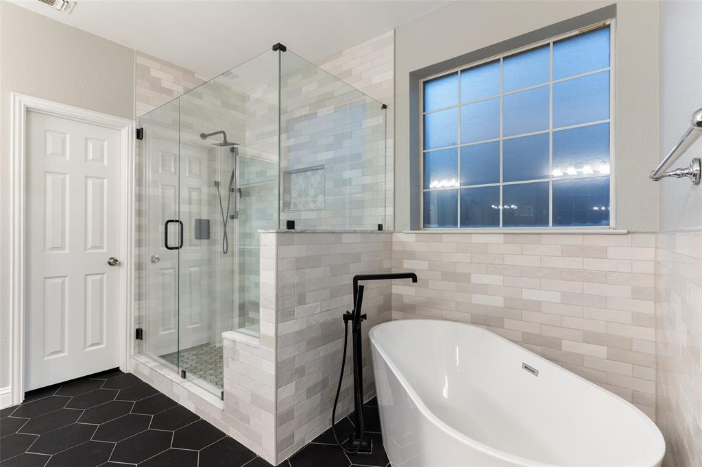 Woodbridge Ph 02c - Residential