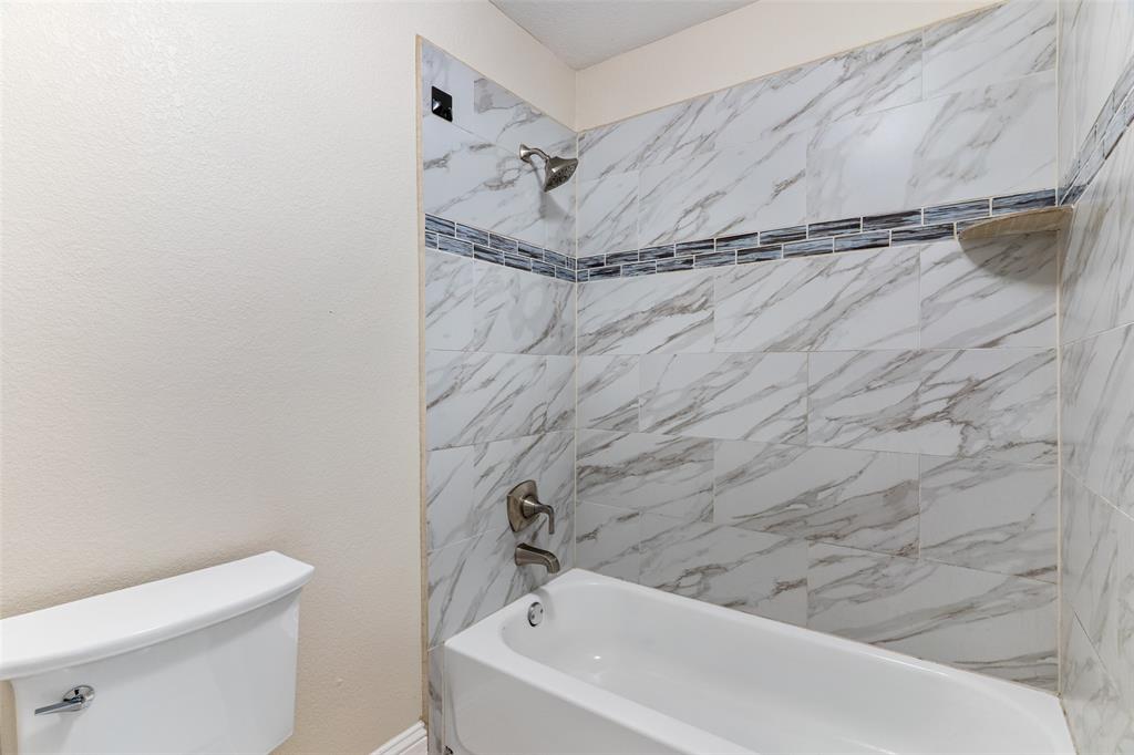 Woodbridge Ph 02c - Residential