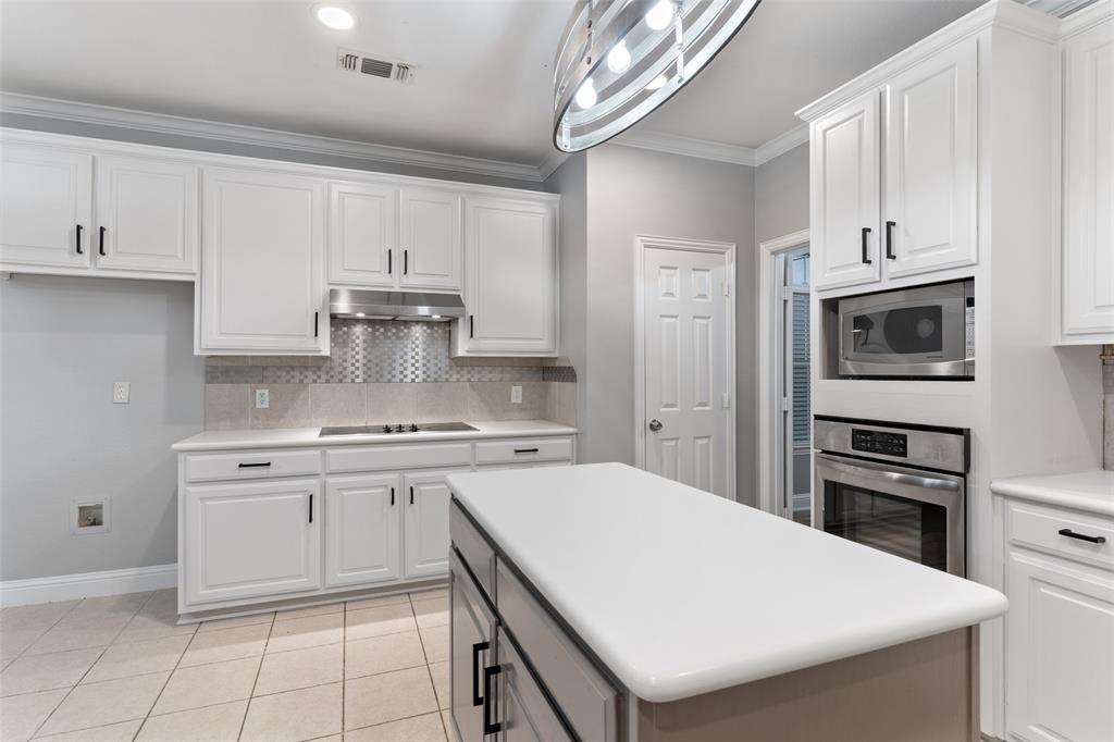 Woodbridge Ph 02c - Residential