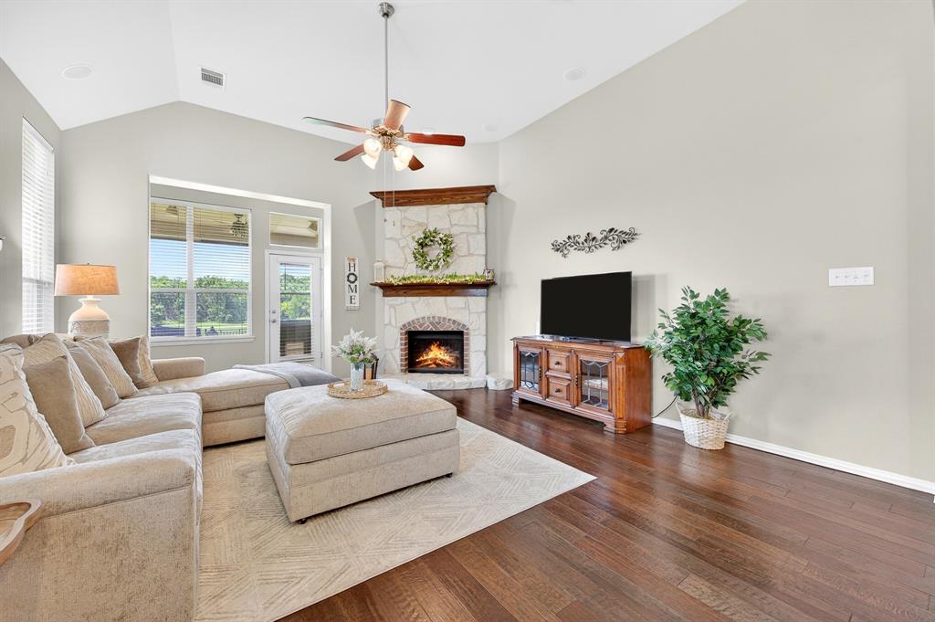 Woodbridge Ph 13 - Residential