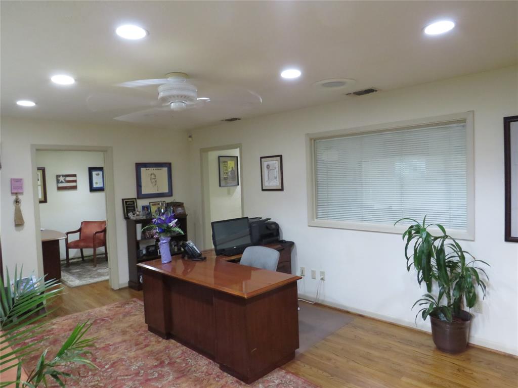Dycus & Hill - Commercial Sale