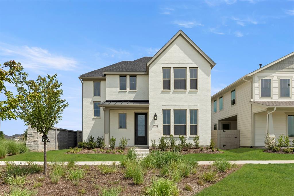MLS# 21242143 - Built by Tri Pointe Homes - Ready Now! ~ The Walker offers versatile living with 4 bedrooms, 3 baths, a dedicated office, and a luxury kitchen that flows into spacious gathering areas. With a game room, open rails on both floors, 8' doors, and a covered patio, it’s perfect for everyday comfort and entertaining.