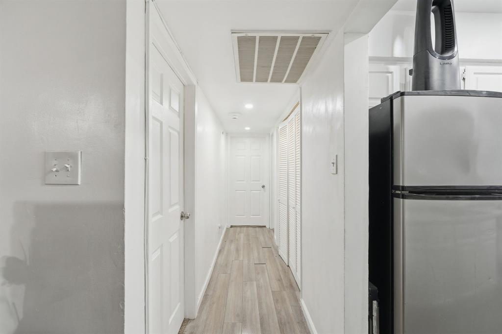 Cambridge Condos Ph 01 03 - Residential
