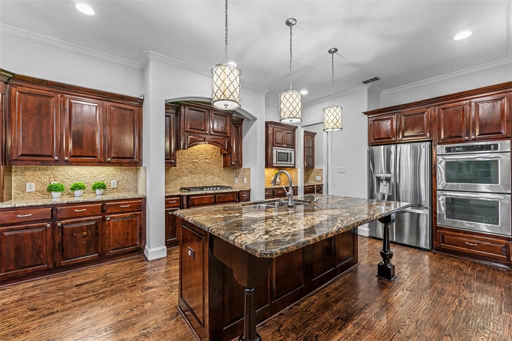 CASCADES #2 THE (CMC), BLK F, LOT1 - Residential
