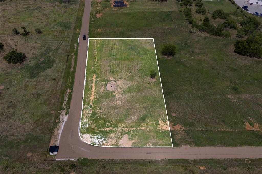 Build your dream home on this open 1.08-acre corner Lot 3 in Lakewood Acres, conveniently located within the city limits of Whitney and just minutes from beautiful Lake Whitney. The open layout gives you plenty of flexibility for your home, shop, outdoor living space, and more. Community features include a private entrance, chip-sealed roads, city water, and underground electric, with deed restrictions that align with City of Whitney standards. Enjoy the convenience of being close to town while still having room to spread out, beautiful Texas surroundings, and frequent wildlife sightings. Acre-plus lots in a location this close to both town and Lake Whitney are hard to find!