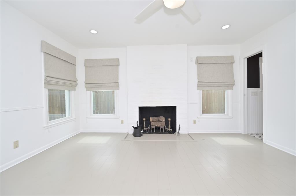 Daniels L O Jr - Residential