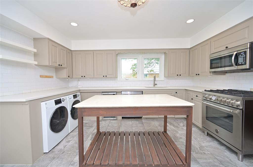 Daniels L O Jr - Residential