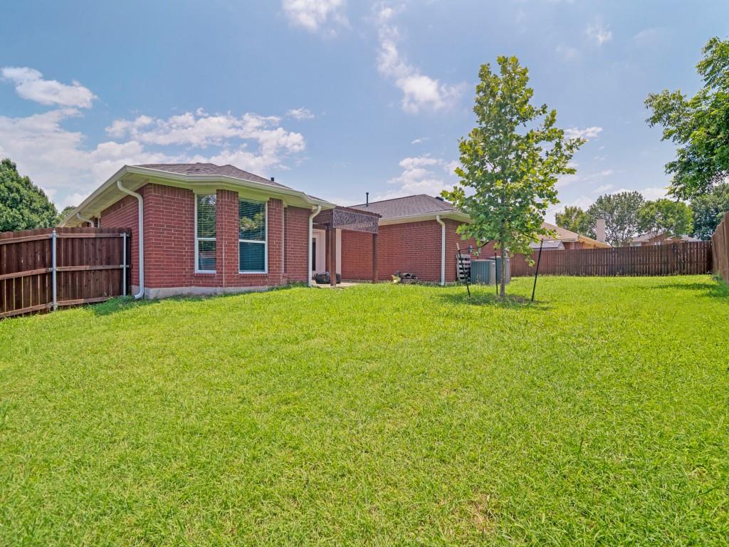 Champion Lakes - Residential