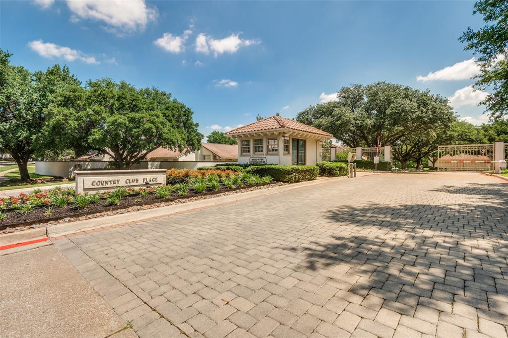 Country Club Place At Las Colinas - Residential
